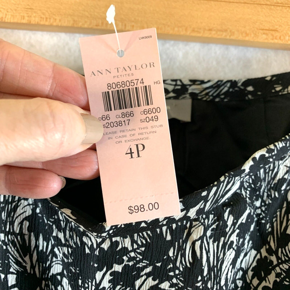 Womens 100% Silk Chiffon Floral Skirt Sz 4P Black Tiered Ruffle Feminine Flowy - Picture 9 of 12